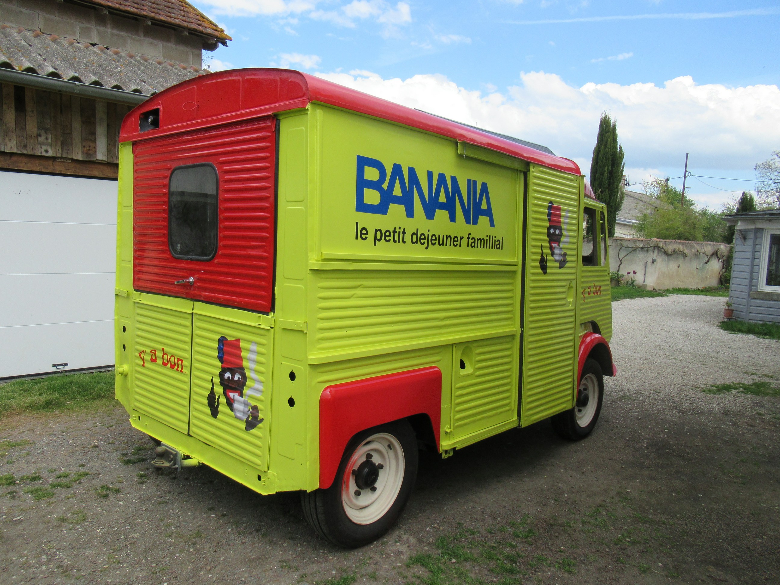 Citroen HY ( Tube ) Publicitaire Banania Boite à biscuit – Etoile Auto49