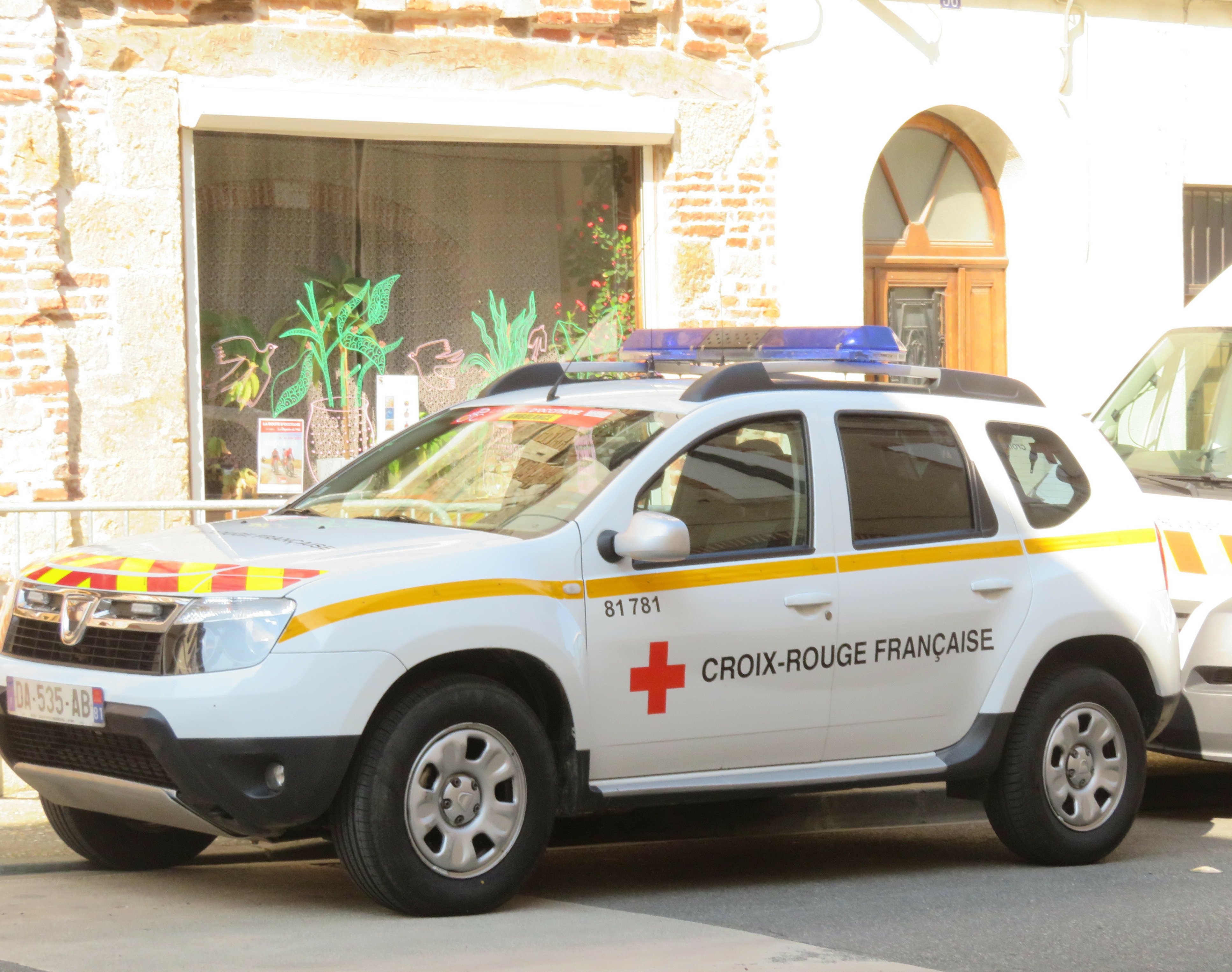 Croix Rouge Française - Page 431 - Auto titre