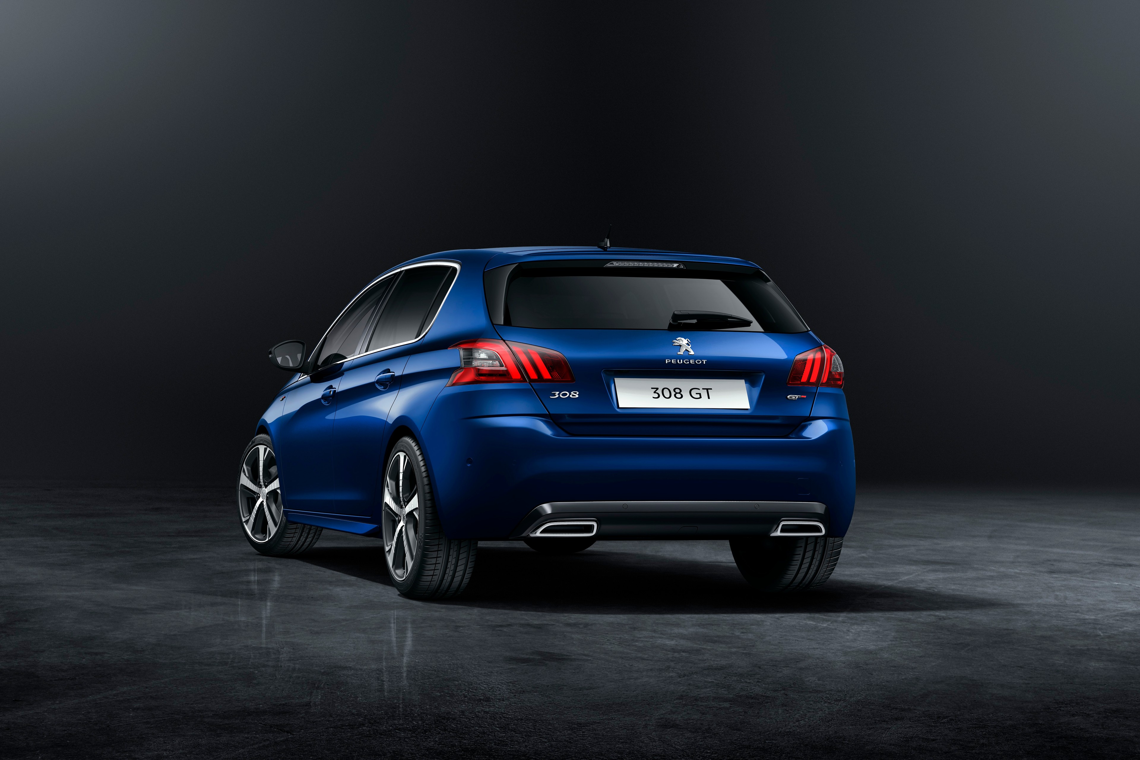 Шкив помпы peugeot 308