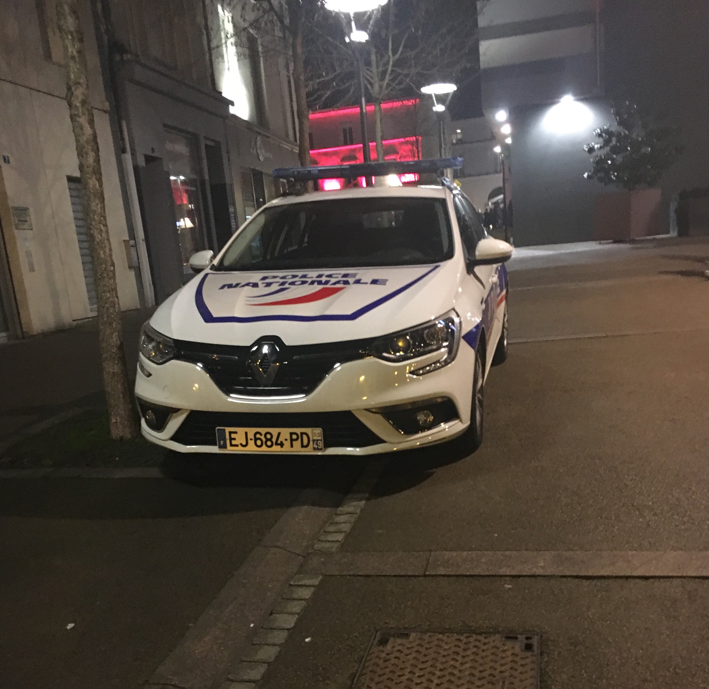 Ce soir au centre ville au marché de No l