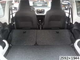 Volkswagen Up  (2011)