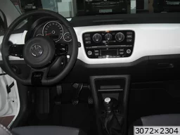 Volkswagen Up  (2011)