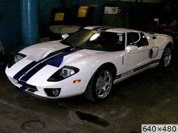 Ford GT  (2004)