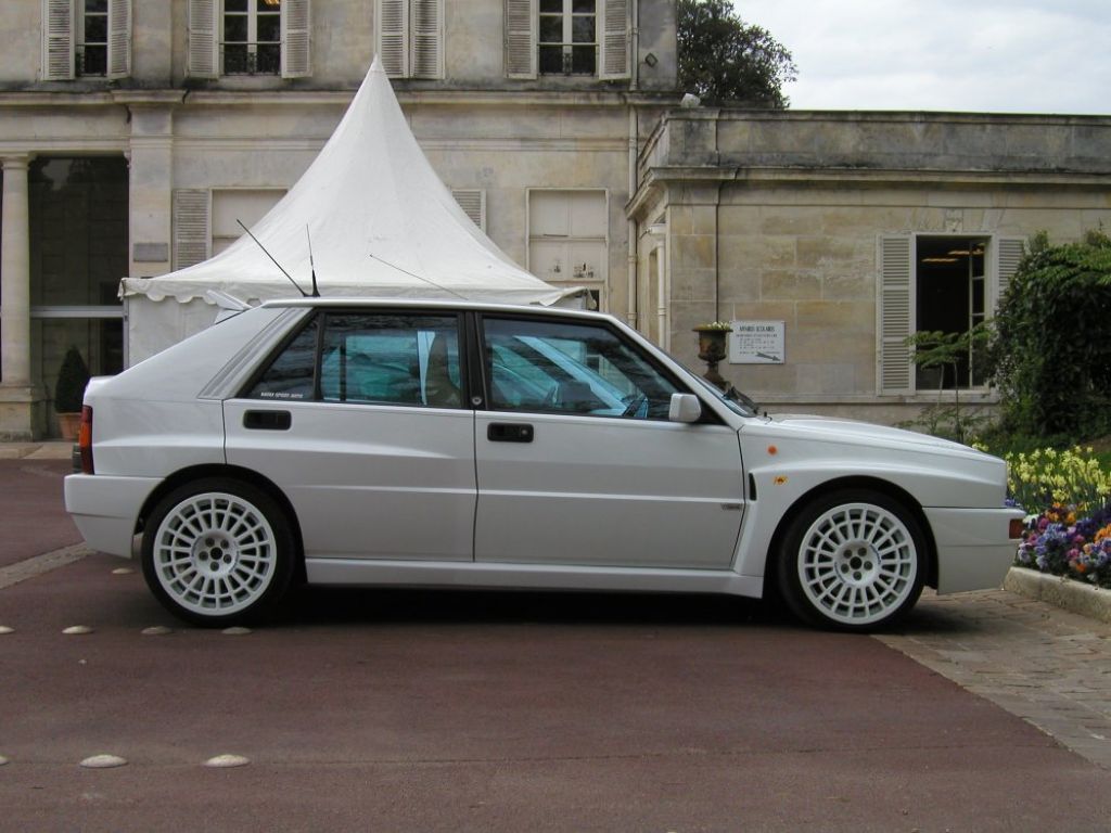 Lancia dedra integrale